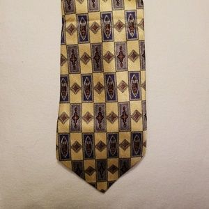 Pierre Cardin 100% silk men's Neck tie.